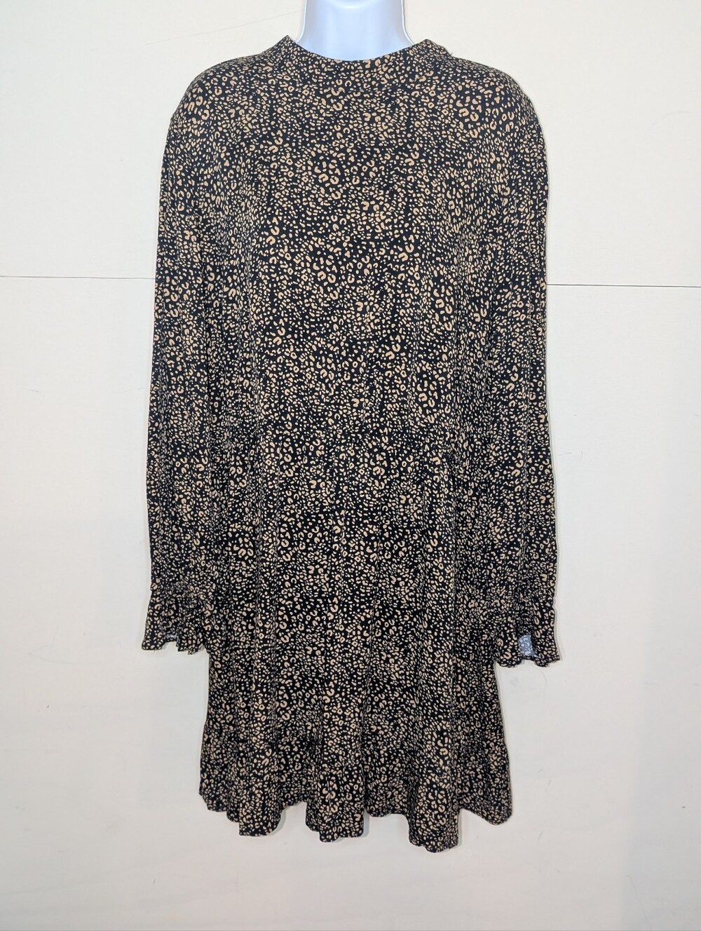 NWT Popsugar Long Sleeve Midi Dress in Leopard